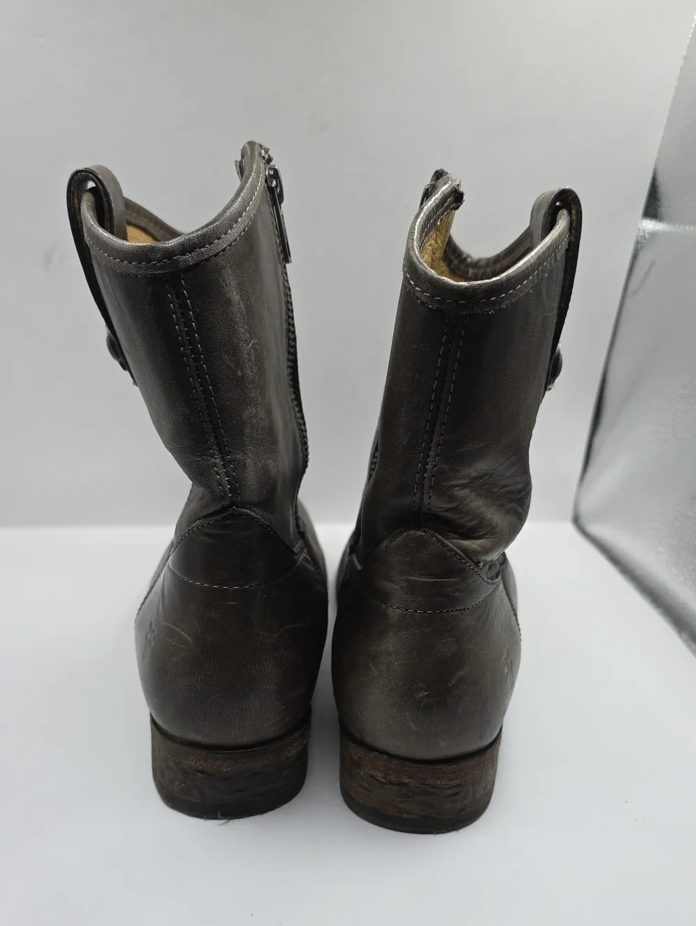 Frye Boots Melissa Button Short  Womens 7.5B